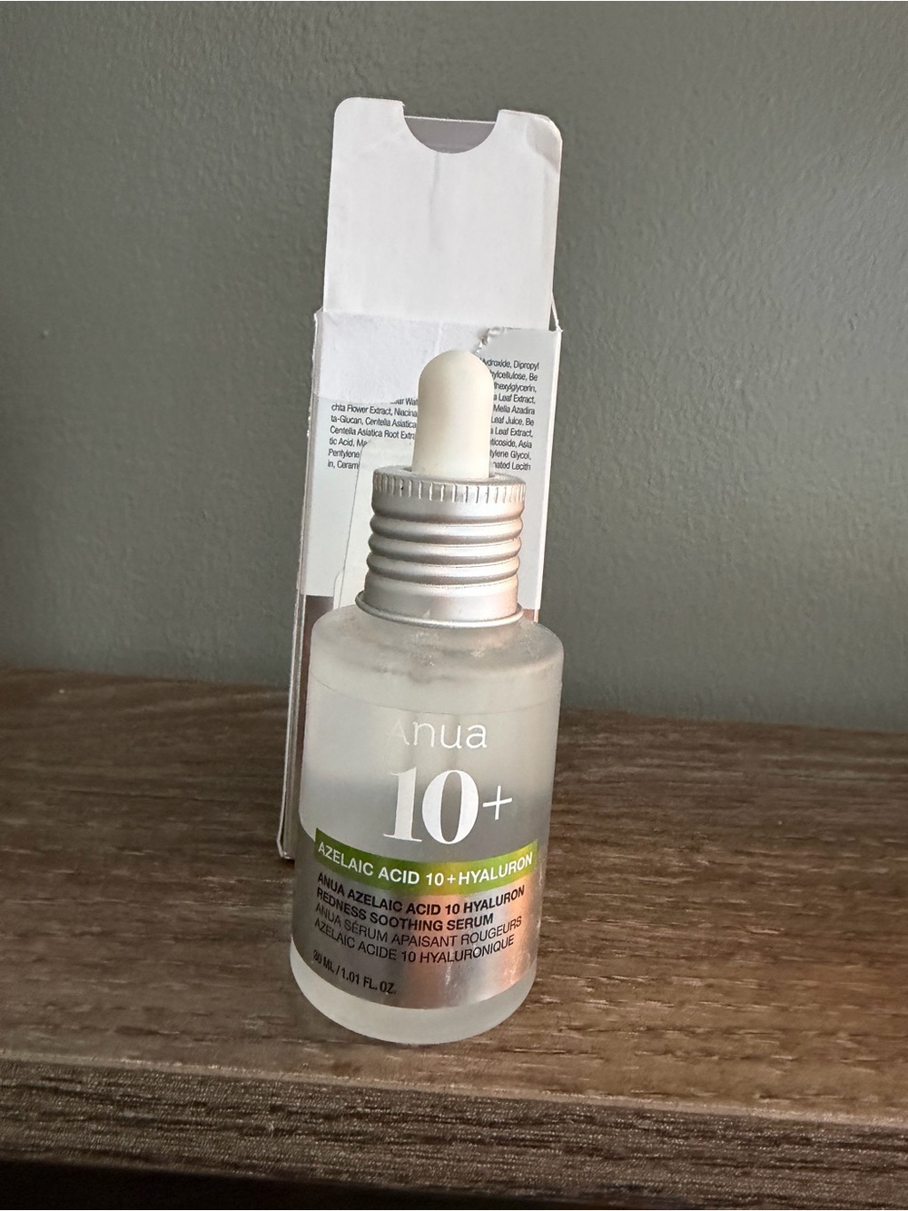 Anua 10+ Azelaic Acid + Hyaluron Soothing Serum — White with Green Accent
